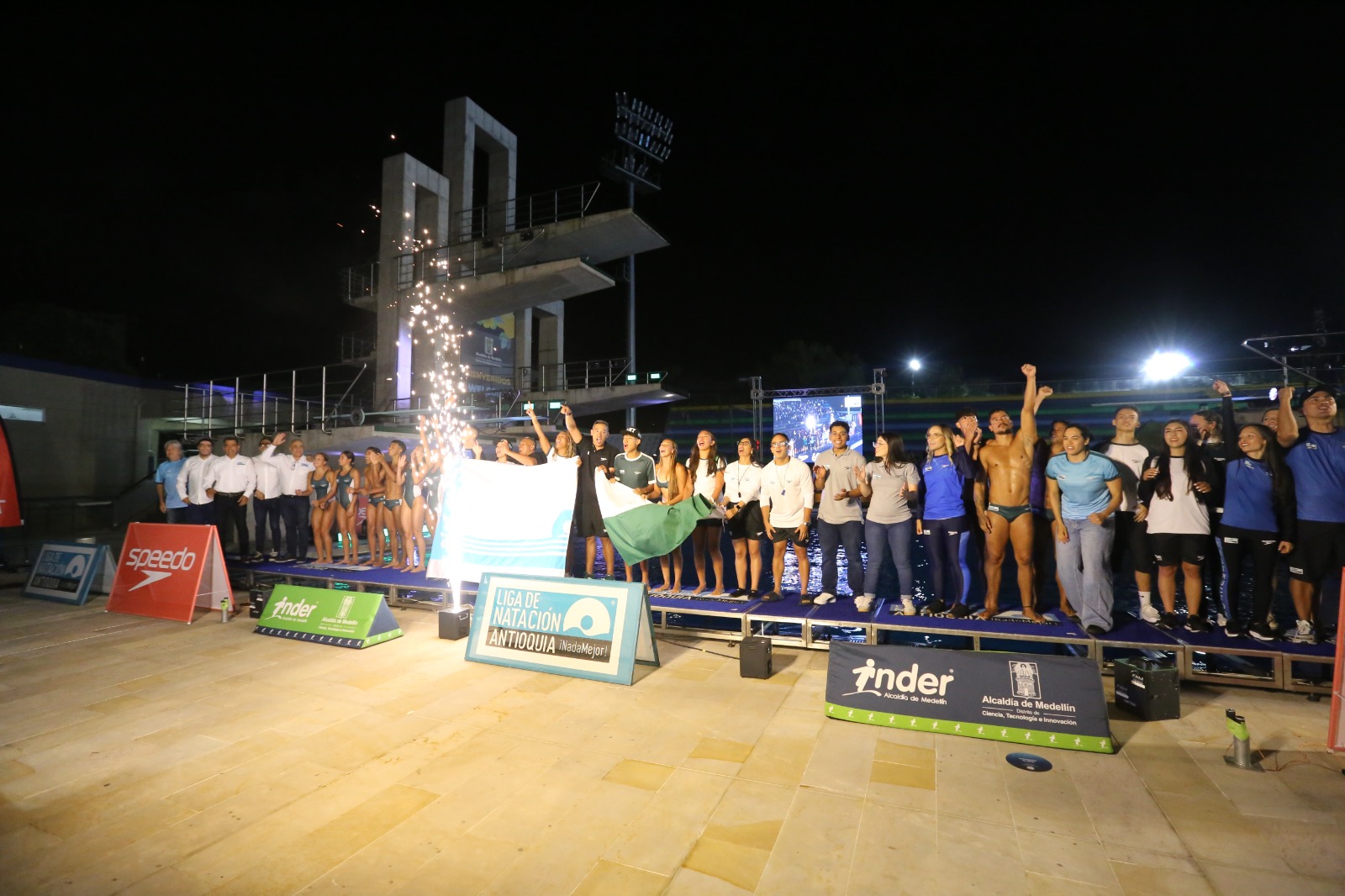 Carta abierta de invitación para celebrar 60 años de la Liga de Natación de Antioquia en el mes de julio