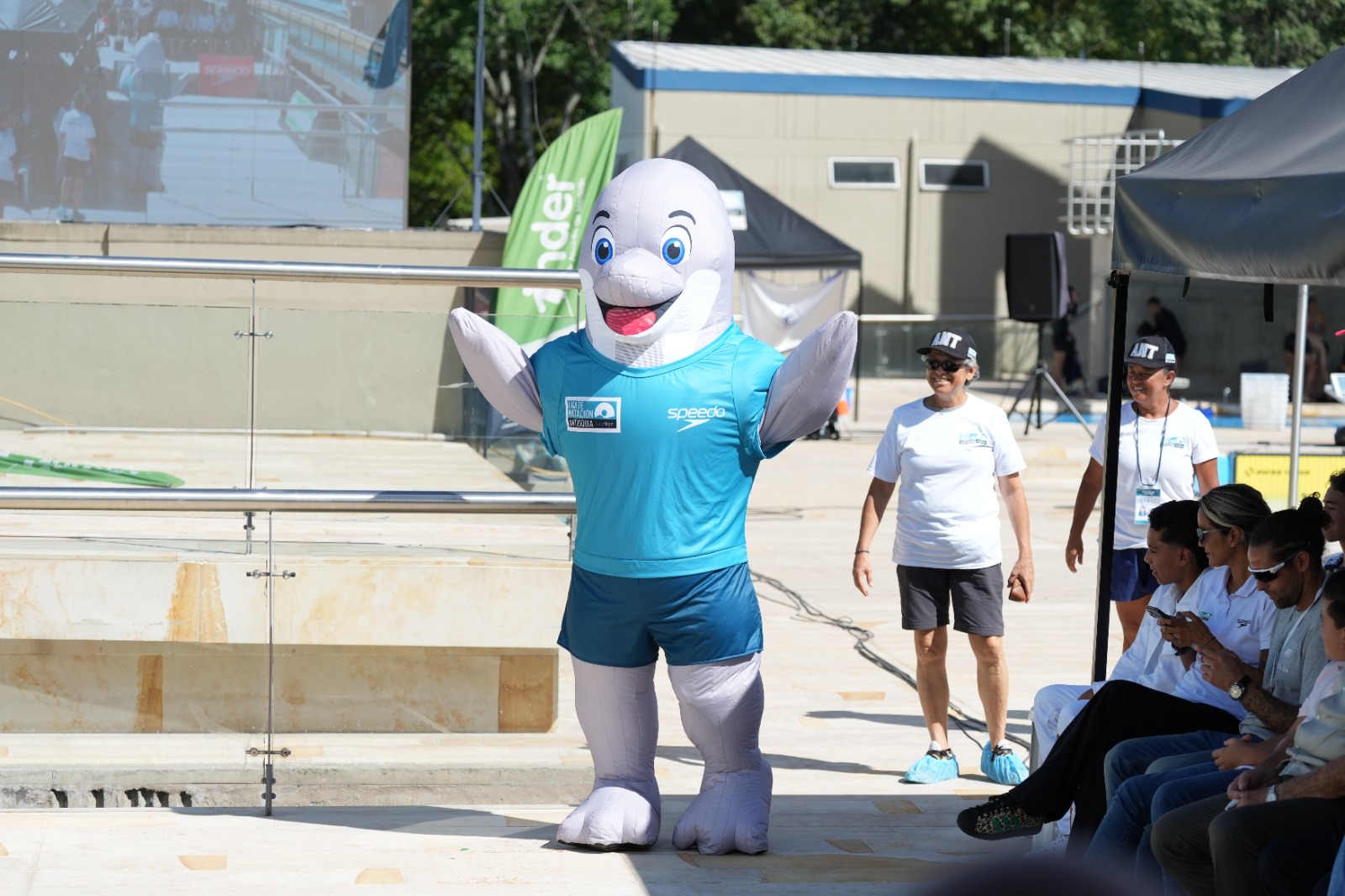 Nalu, la nueva mascota de la Liga de Natación de Antioquia